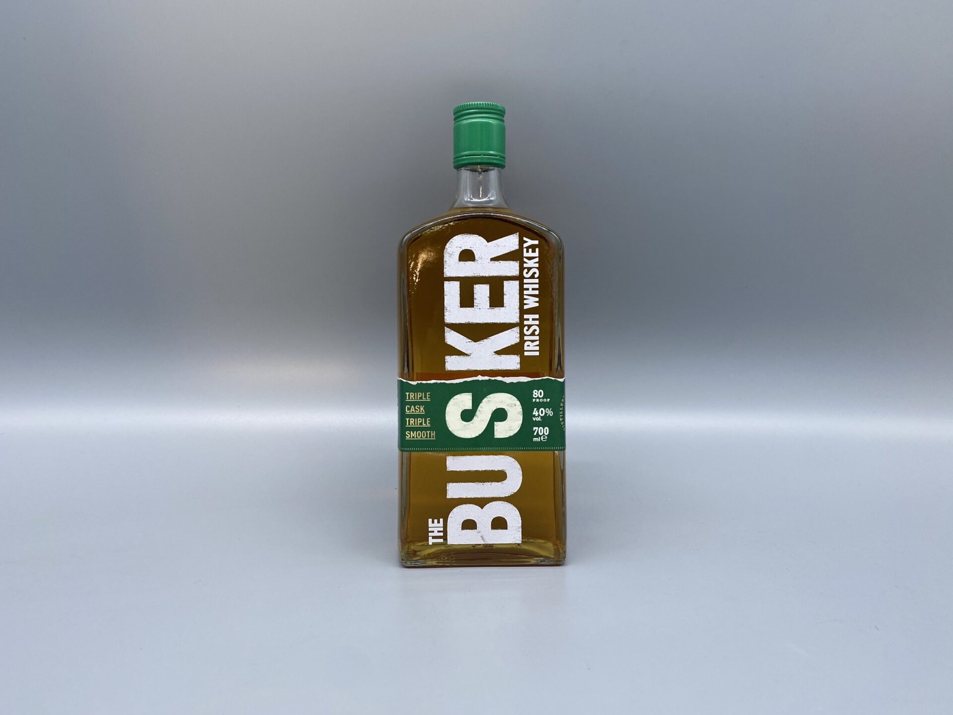 BUSKER【バスカー】アイリッシュウィスキー◼️40度▲700ml バスカー アイリッシュウイスキー 40° 700ml | 大塚酒店