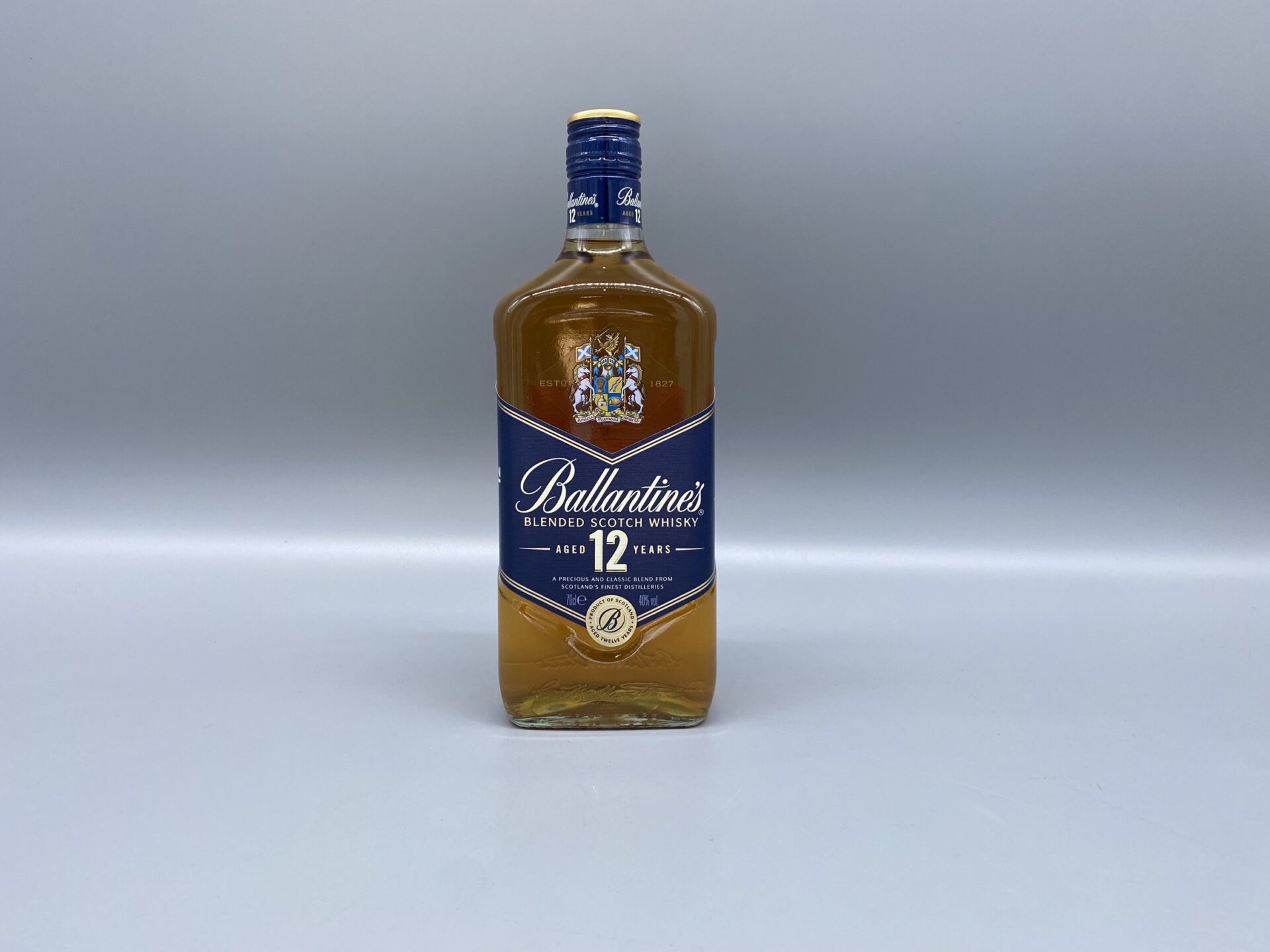 Ballantine's 12年 ウイスキー 700ml 4本セット バランタイン 12年 バランタイン社の通信販売