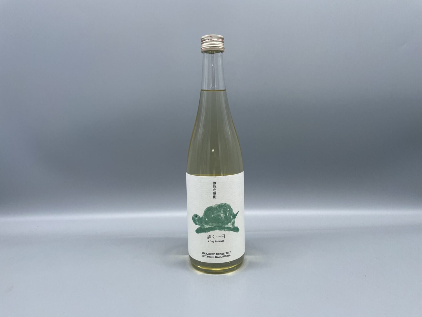 本格焼酎 歩く一日 樽熟成焼酎 33度 720ml