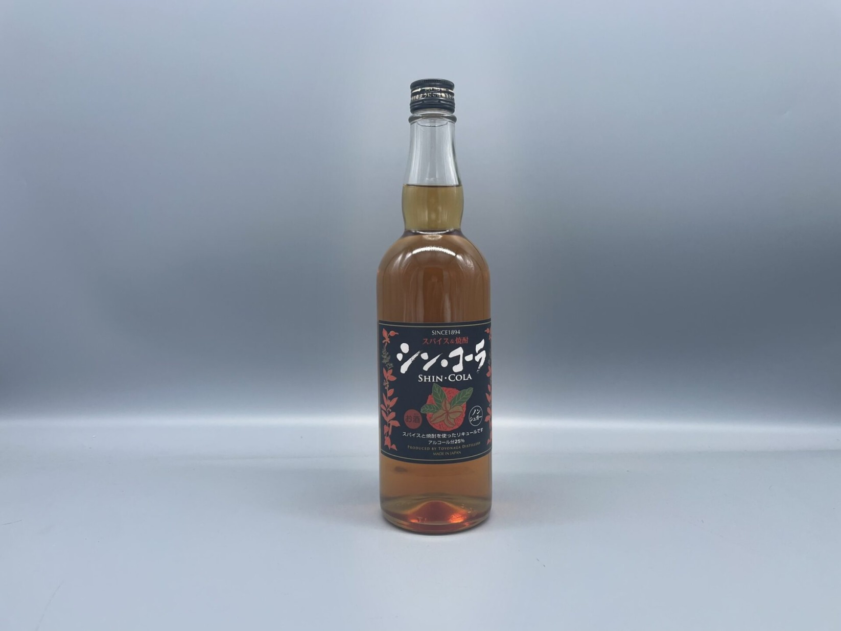 リキュール　スパイス＆焼酎　シン・コーラ　ＳＨＩＮ・ＣＯＬＡ　700ml　25度